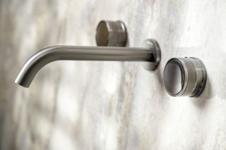 Встраиваемый смеситель для раковины Boheme Prestige 152-2-GM-PR оружейная сталь