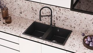 Смеситель для кухни Ulgran Classic U-024-331 с высоким гибким изливом белый