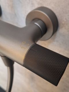 Душевая система с термостатом AltroBagno Intento 030421 GrNe серый/черный